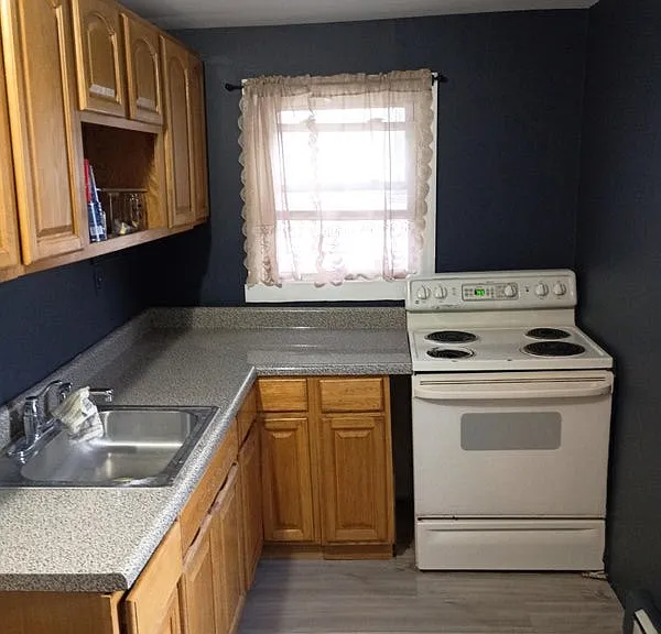 253 S 8th St — Photo 8