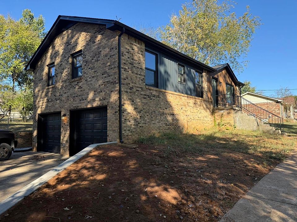 1st image of 2218 Stokes Rd