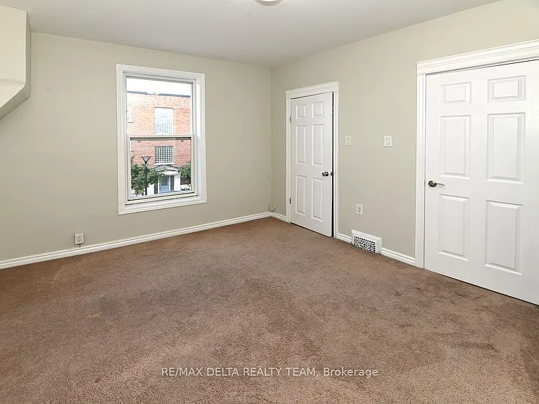 355 Bronson Ave — Photo 23