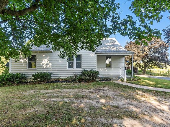 2nd image of 213 County Road 512
