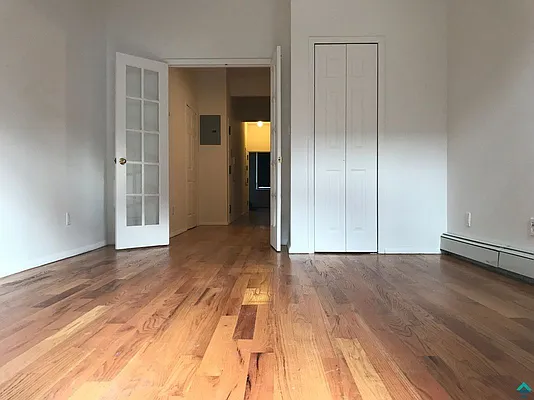 Rented by EXR | media 19