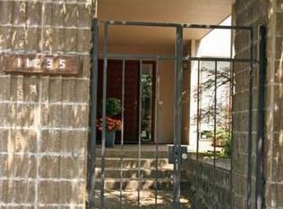 11235 SW Lynnvale Dr, Portland, OR