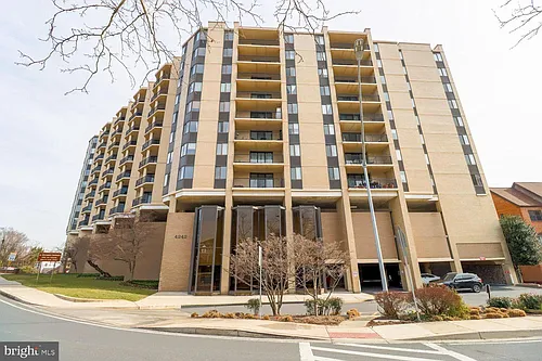 4242 E West Hwy #417 Photo 1