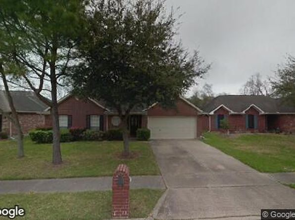 5226 Glenpark Dr