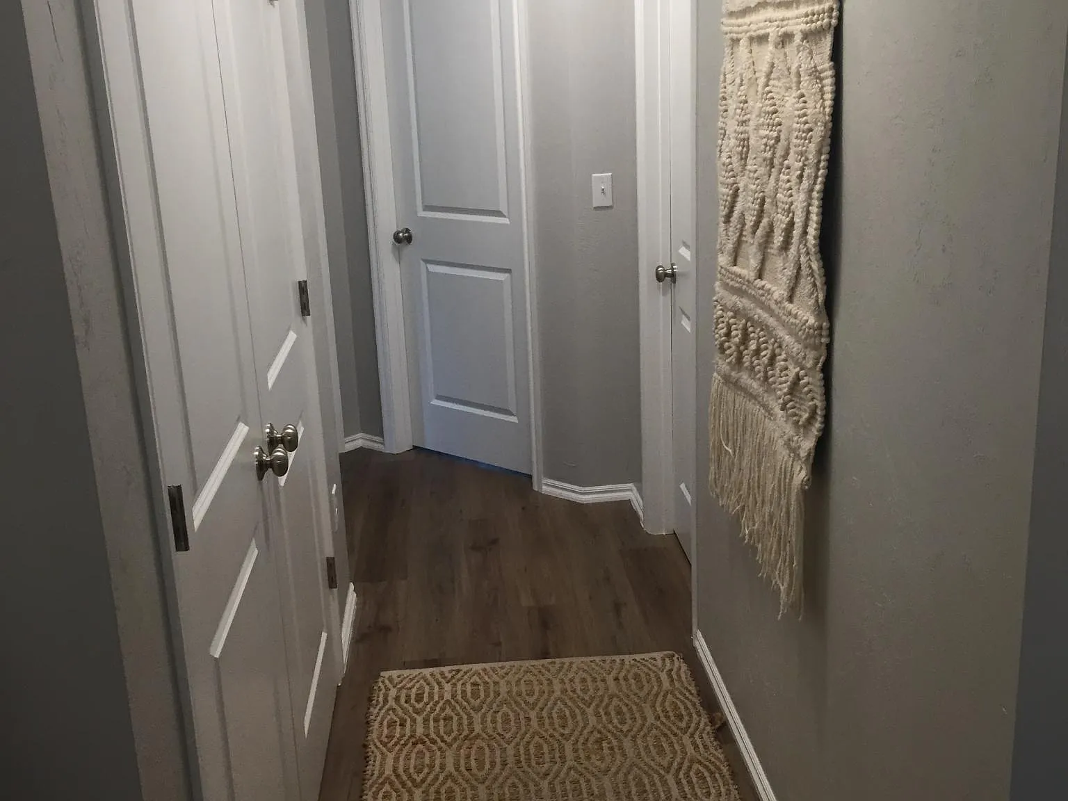 2 bed, 780 sqft, $1,350 — Photo 2