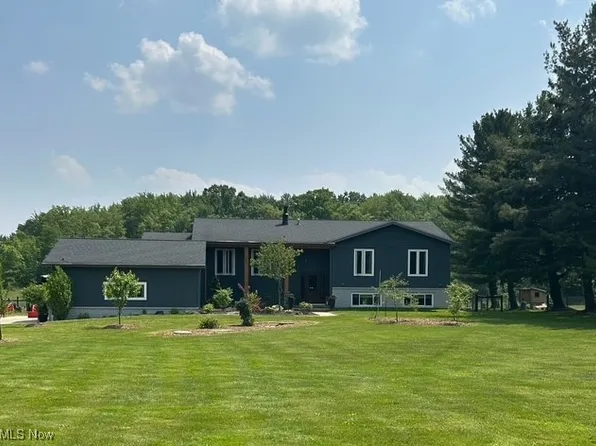 6268 Summers Rd, Windsor, OH 44099