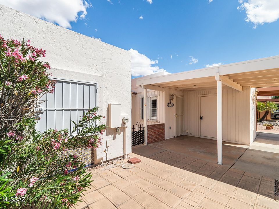 320 N Calle Del Lago, Green Valley, AZ 85614 | MLS #22610088 | Zillow