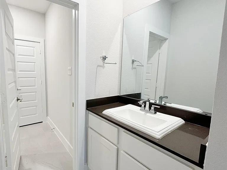 5918 Emerald Ranch Ln — Photo 21