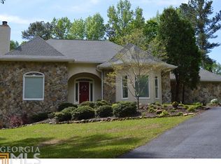 616 Vaughn Rd, Newnan, GA 30265