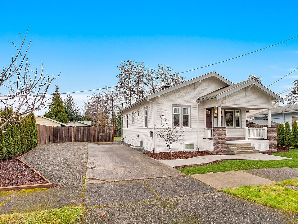 1st image of 517 6th St SE