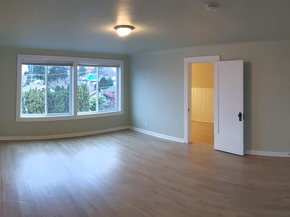 2nd image of 1208 10th St APT 2
