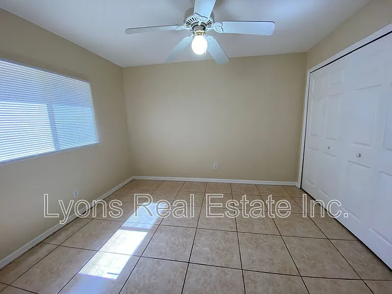 3806 SW 7th Pl #102 — Photo 6