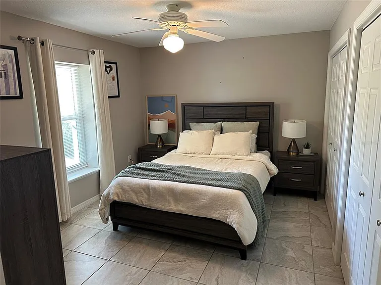 1119 Beverly Ave — Photo 13