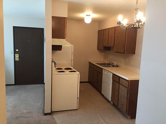 4th image of 662 Faidley Pl APT 1