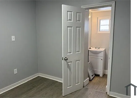 3 bed, 1224 sqft, $2,200 — Photo 4