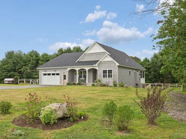9 Walkers Lane, Kennebunkport, ME 04046