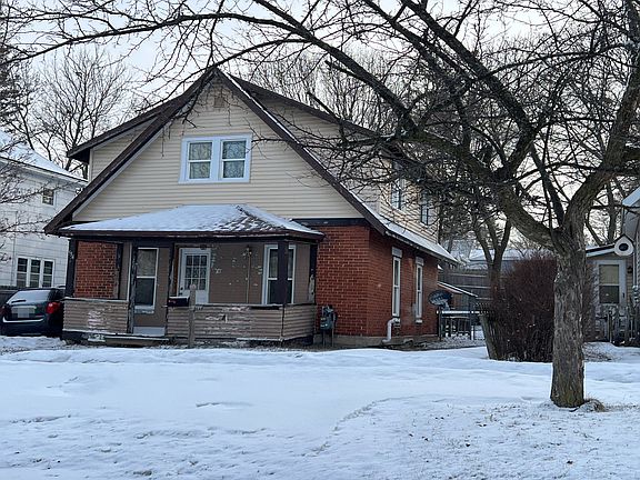 2nd image of 514 N Park St