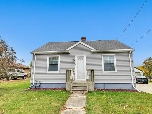 314 Church St, Algoma, WI 54201