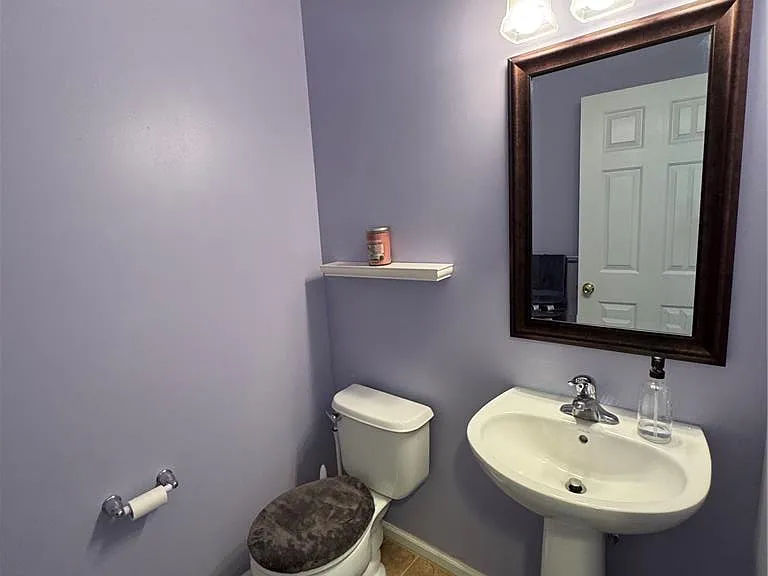 1081 Tudor Dr — Photo 13
