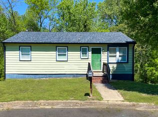 1811 Owens Ct, Hopewell, VA 23860