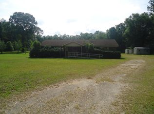 2580 Lawrence Rd, Marianna, FL 32446