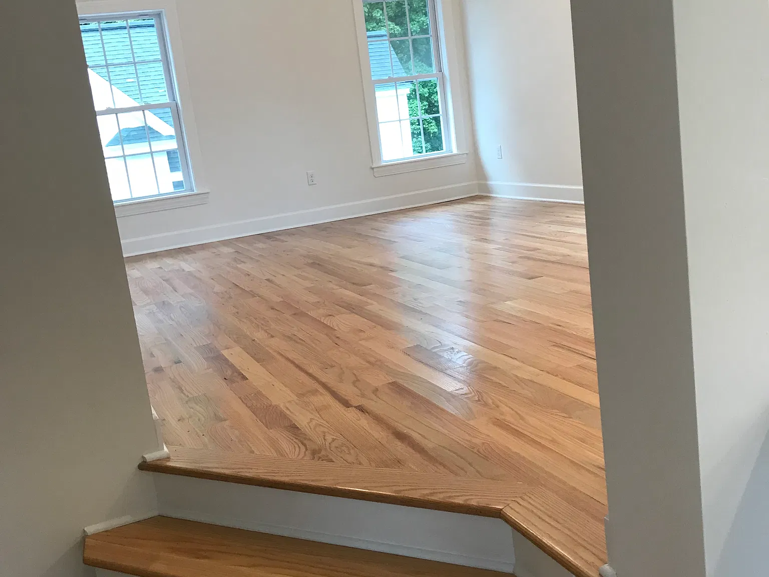 2 bed, 1900 sqft, $2,000 — Photo 3