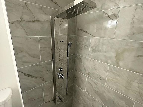5th image of 15318 SW 72nd St #21