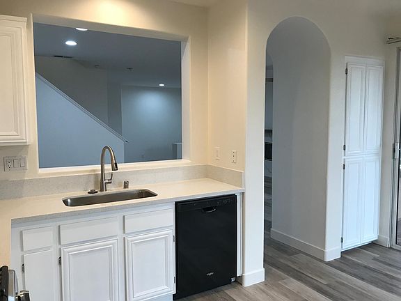 4th image of 4460 Brisbane Way Unit 5