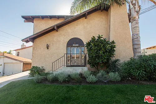 2320 Clark Ln #2 Photo 1