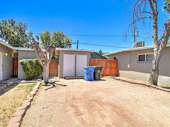 4th image of 2133 W Morten Ave #2