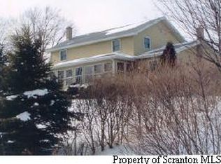 1311 Madisonville Rd, Moscow, PA 18444