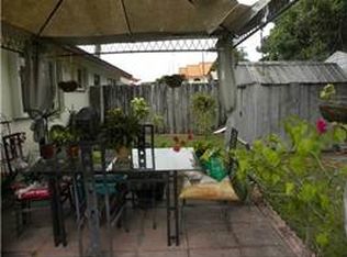 20165 W Oakmont Cir, Hialeah, FL 33015
