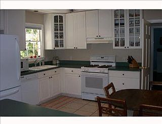 4th image of 9609 Charlotte Dr