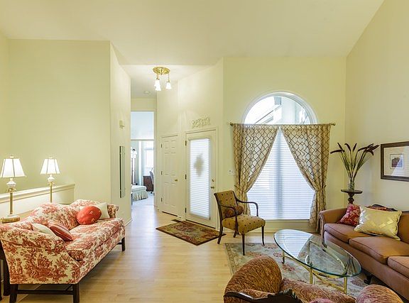 3rd image of 761 N Virn Allen Ct