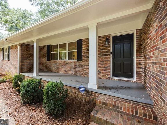 2nd image of 1186 Robert Hardeman Rd