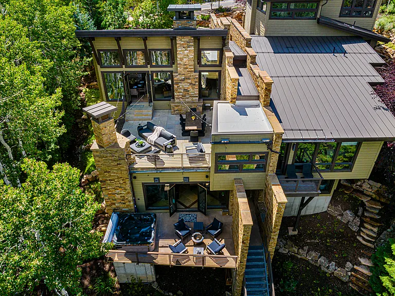 Aerie Dr — Photo 16