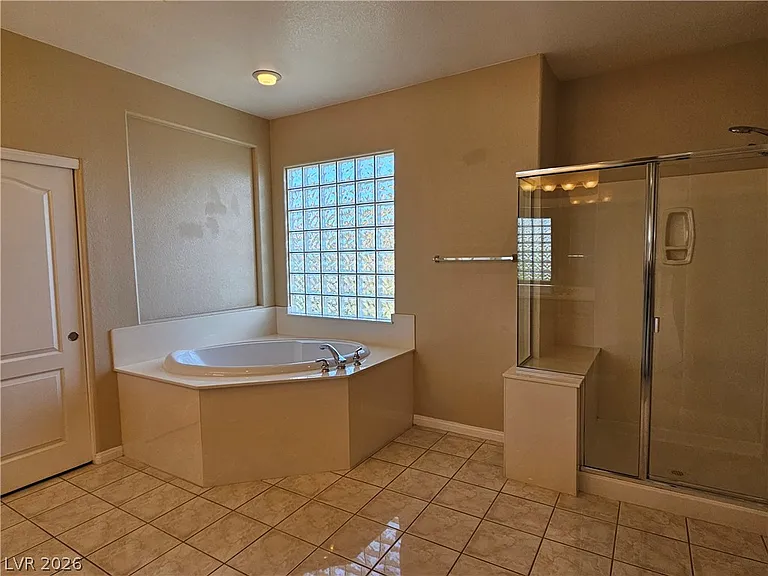 10012 Madison Walk Ave — Photo 18