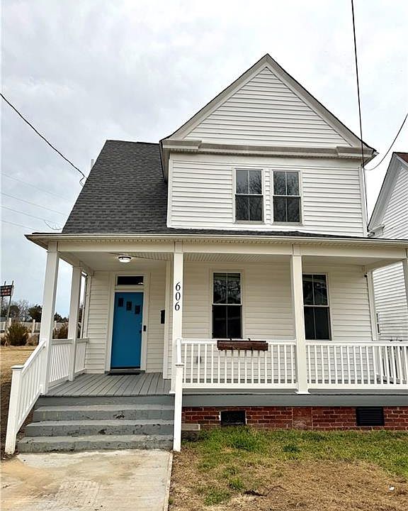 1st image of 606 Washington St