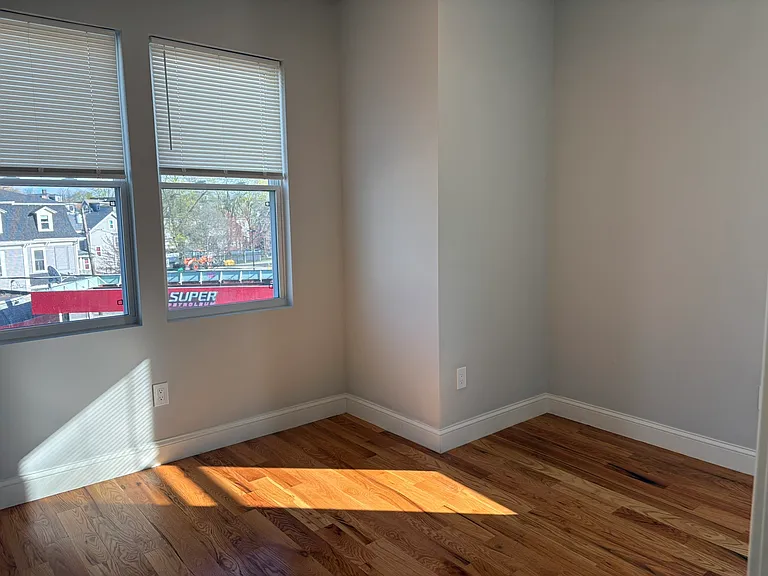 151 Crescent St #303 — Photo 12