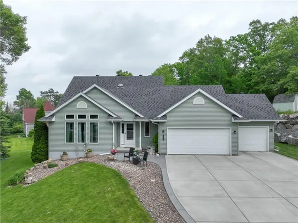 1230 Amanda Court, Eau Claire, WI 54703