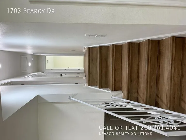 1703 Searcy Dr — Photo 13