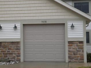 5638 W Sandalwood Cir, Muskegon, MI 49441