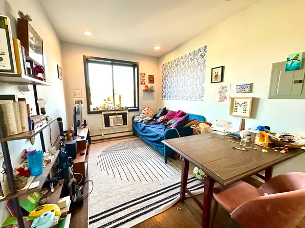 39 Suydam Street image 1 of 11