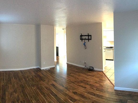 4th image of 2111 W 12th Ave #A