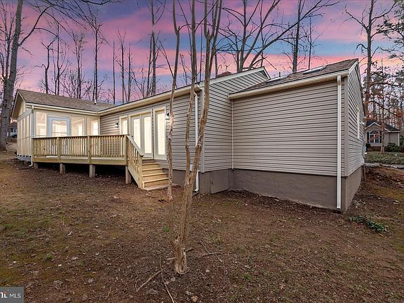 2nd image of 203 Musket Ln