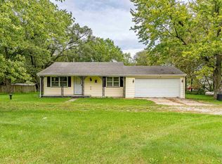 887 State Route 26, Lacon, IL 61540