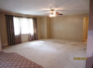 23834 Dewey Rd, Centerville, IA 52544