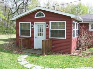 724 Airport Rd, Mercer, PA 16137