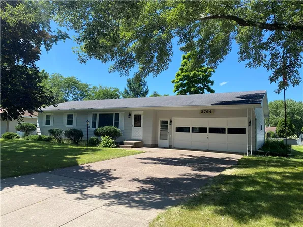 2764 Wellington Drive E, Eau Claire, WI 54703