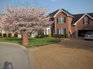 102 Annas Ct, Hendersonvlle, TN 37075